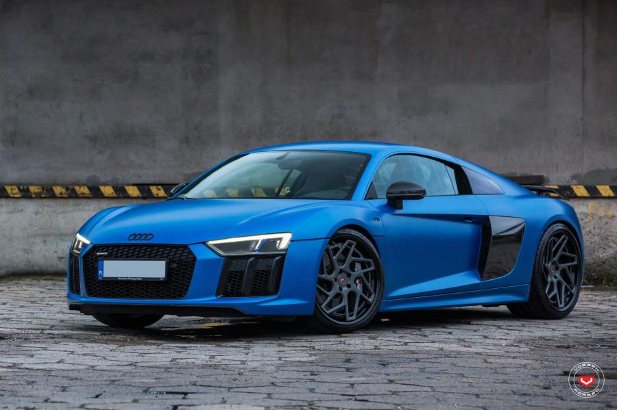  Audi R8 V10 on Vossen Wheels (CG-209T) 2018 года  (фото 1 из 33)